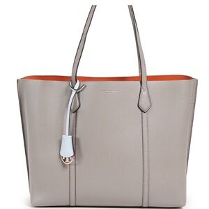 Tory Burch tote. Used. Has some minor imperfections but overall good condition.